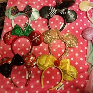 Lot of Disney Minnie Ears! Make offer!